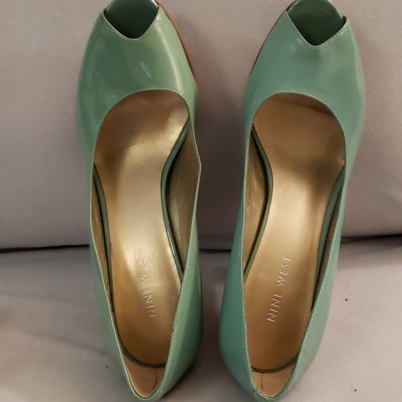 Nine West peep toe heels - Picture 8 of 9